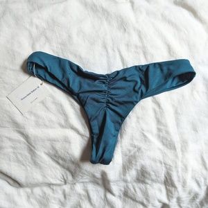 Midori Bikini Bottom M